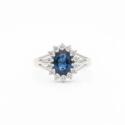 טבעת ספיר ויהלומים