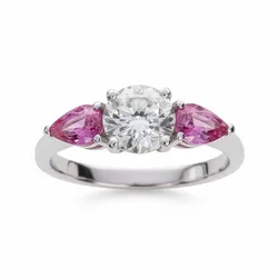 יהלום מרכזי וספירים ורודים