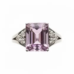 אמטיסט סגול ויהלומים בצדדים